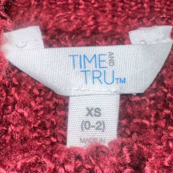 Women's Time and Tru Red Cable Knit Turtleneck Sweater - Size XS (0-2) - Picture 2 of 2